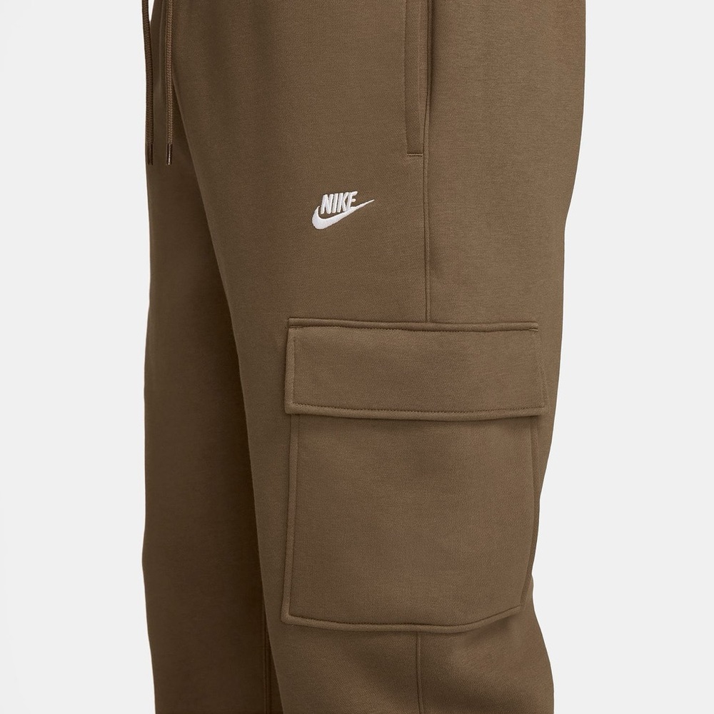 🆕 Nike Men's Sportswear Club Fleece Cargo Pants. “Mosswood Brown”, 2XL (NWT) - Picture 2 of 14